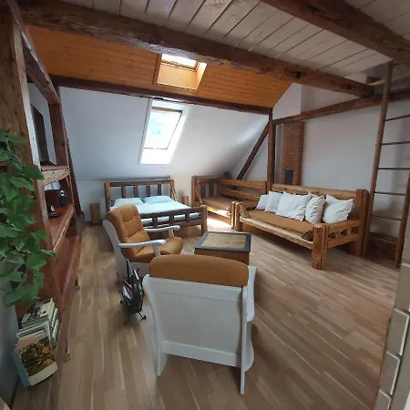 Sarah Noemi, 100 M Skibus Jasna *