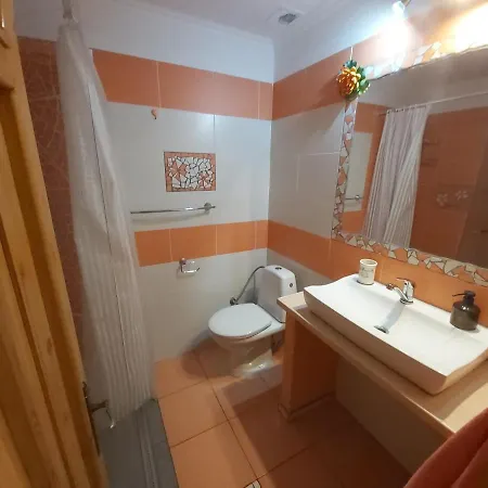 Sarah Noemi, 100 M Skibus Jasna Apartament Liptowski Mikułasz